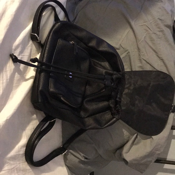 Black Mini backpack - Picture 2 of 3